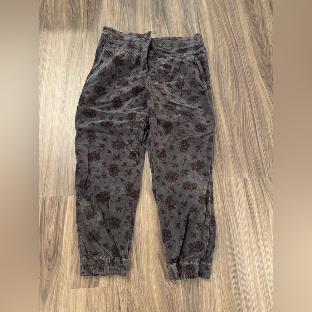 Anthropologie Floral Joggers - Dark Gray and Maroon
